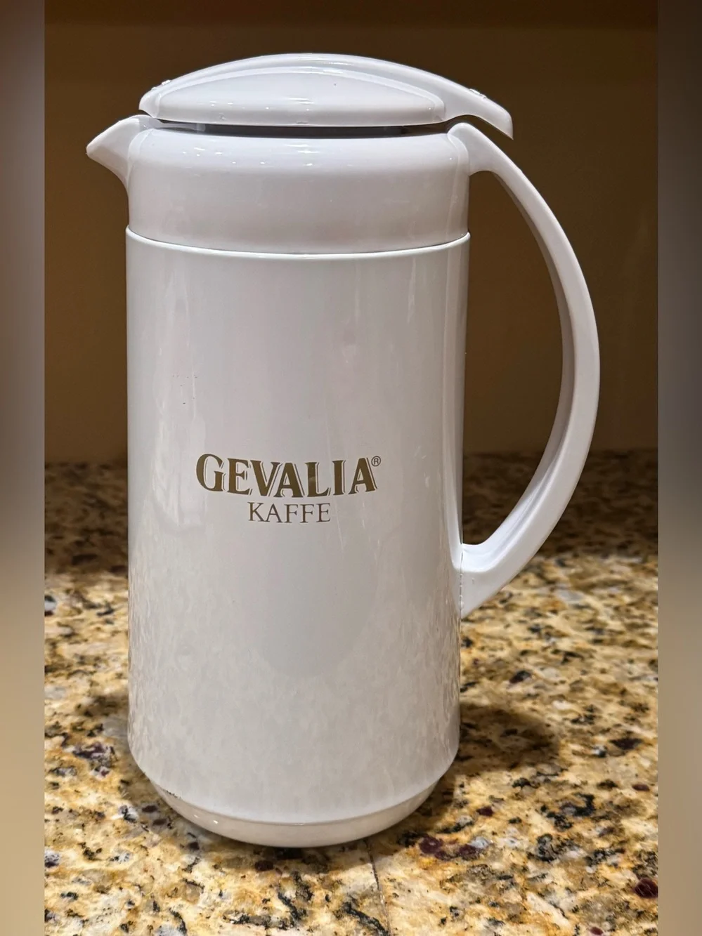 Vintage Gevalia Kaffe White Thermal Coffee/ Tea Carafe: RARE: Clean